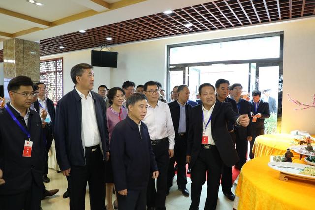 第十四届（2019）中国牛业发展大会暨首届平凉红牛节开幕