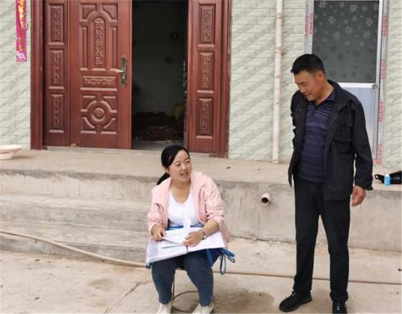 宕昌王小霞：驻村干部的七年坚守