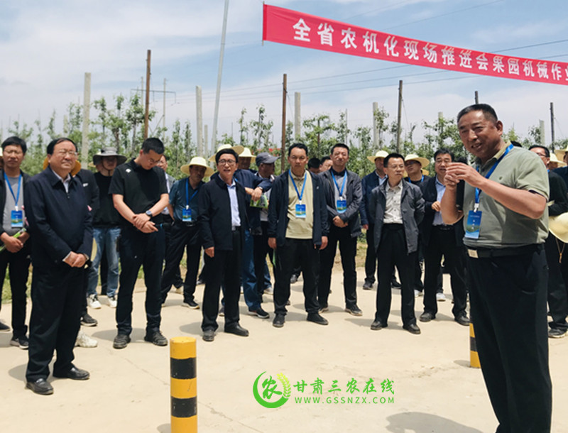 全省农机化现场推进会在庆阳召开