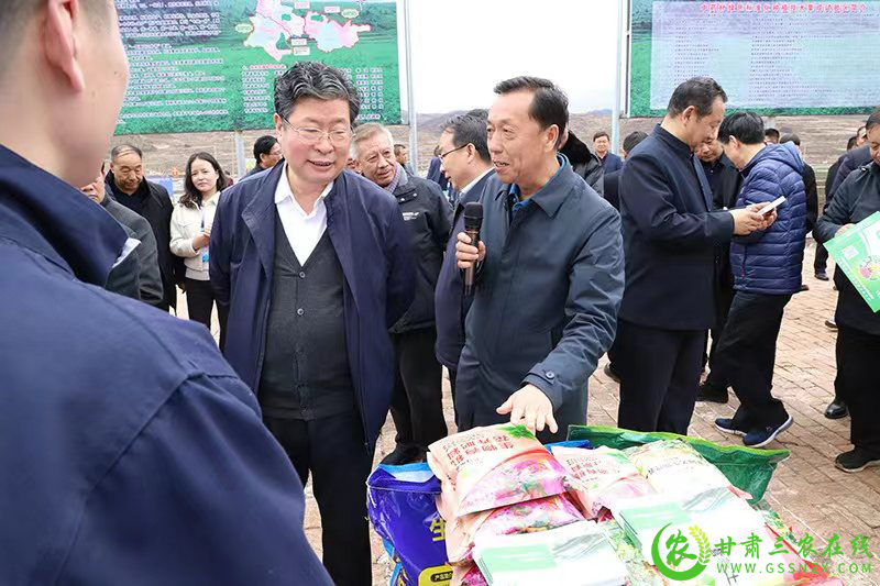 岷县农技中心扎实开展耕地质量提升和化肥减量增效