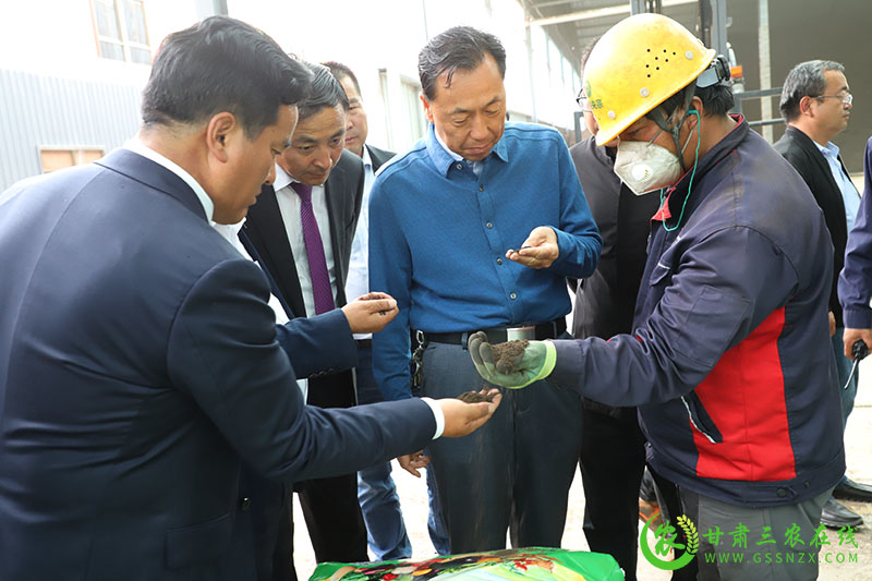 夏河县建立联合监管制度促进​粪肥还田高质量实施